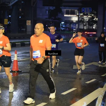 Runner Photo 7884880