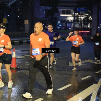 Runner Photo 7884881