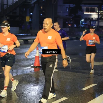 Runner Photo 7884888