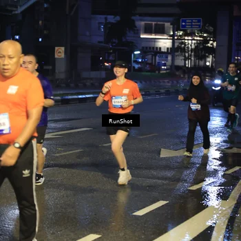 Runner Photo 7884900