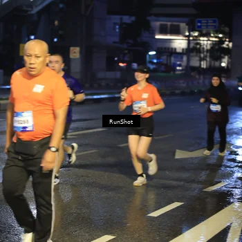 Runner Photo 7884901