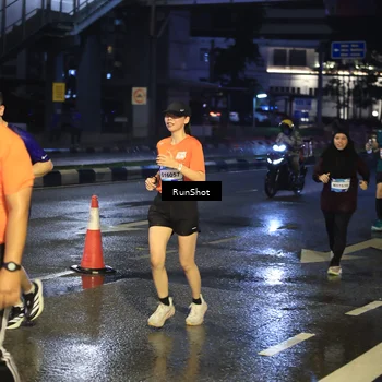 Runner Photo 7884905