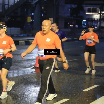 Runner Photo 7884913