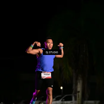 Runner Photo 7884943
