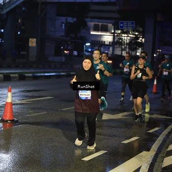 Runner Photo 7884953