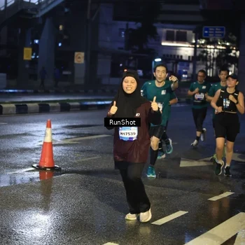 Runner Photo 7884956