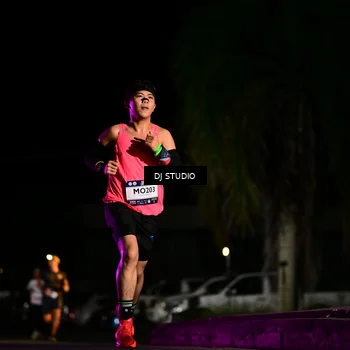 Runner Photo 7884960