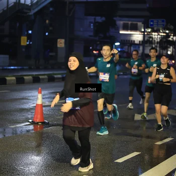 Runner Photo 7884967