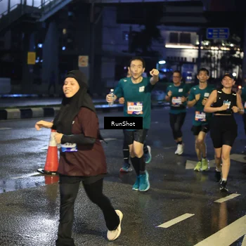 Runner Photo 7884972