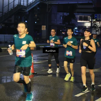 Runner Photo 7884990