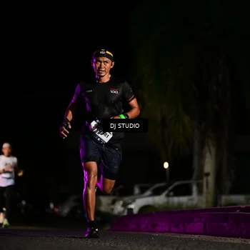 Runner Photo 7884995
