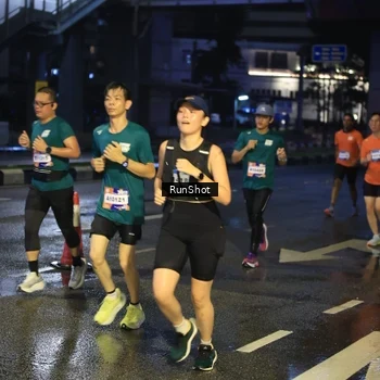 Runner Photo 7885003