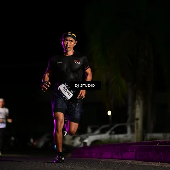 Runner Photo 7885005