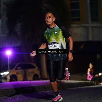 Runner Photo 7885013