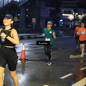 Runner Photo 7885018