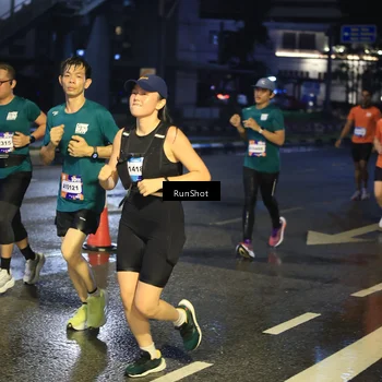 Runner Photo 7885022