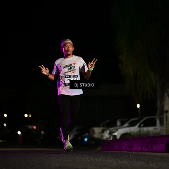 Runner Photo 7885025