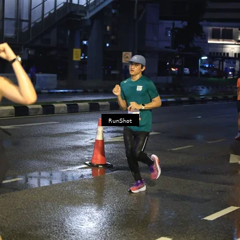 Runner Photo 7885031