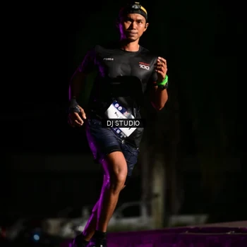 Runner Photo 7885032