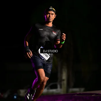 Runner Photo 7885038