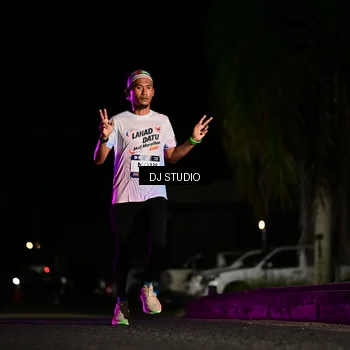 Runner Photo 7885041