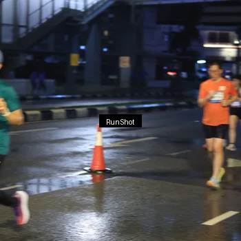 Runner Photo 7885043