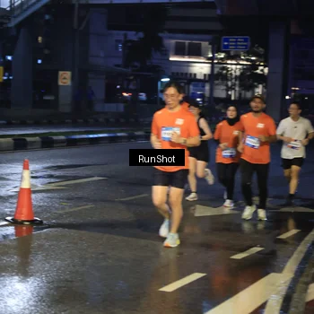 Runner Photo 7885044