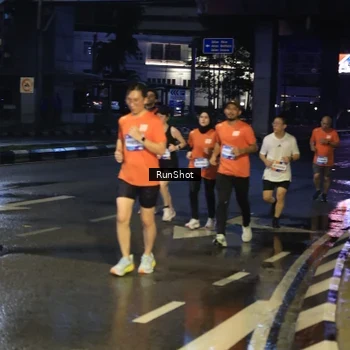 Runner Photo 7885047