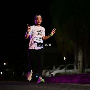 Runner Photo 7885049
