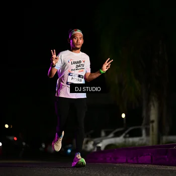 Runner Photo 7885052