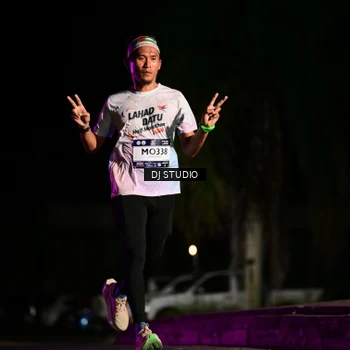 Runner Photo 7885060