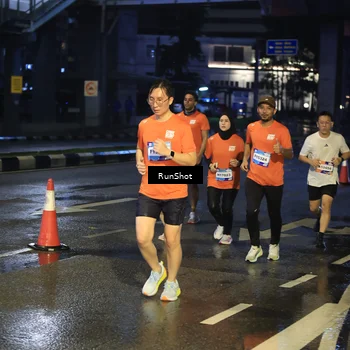Runner Photo 7885061
