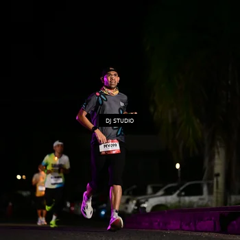 Runner Photo 7885074