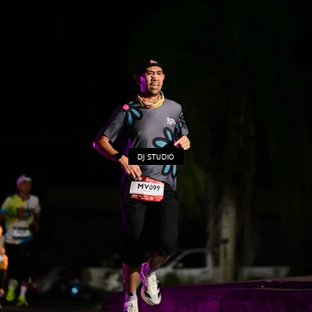 Runner Photo 7885092