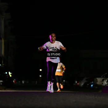 Runner Photo 7885131