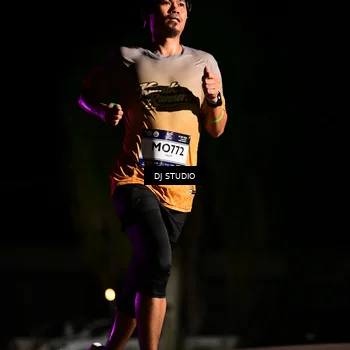 Runner Photo 7885132