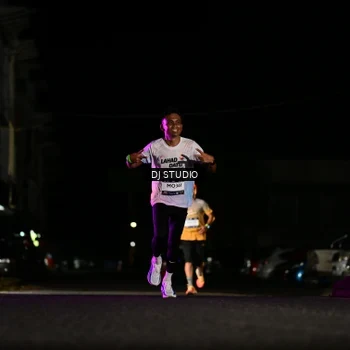 Runner Photo 7885136