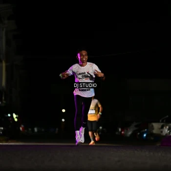 Runner Photo 7885144