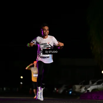 Runner Photo 7885149