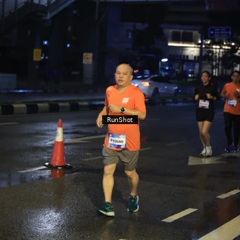 Runner Photo 7885164