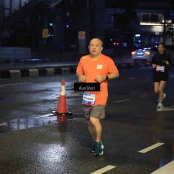 Runner Photo 7885173