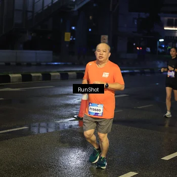 Runner Photo 7885177