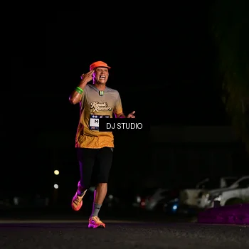 Runner Photo 7885181