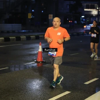 Runner Photo 7885183