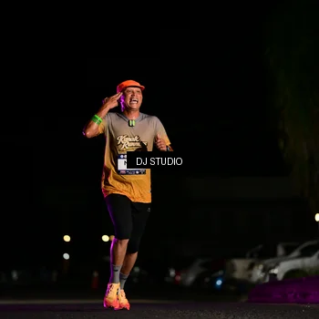 Runner Photo 7885188