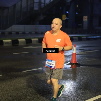 Runner Photo 7885194