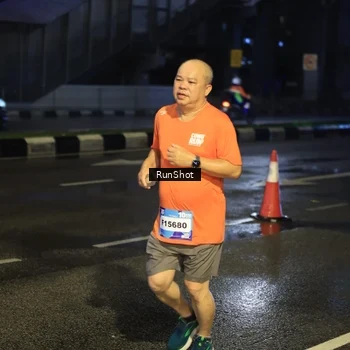 Runner Photo 7885197