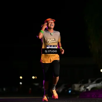 Runner Photo 7885201