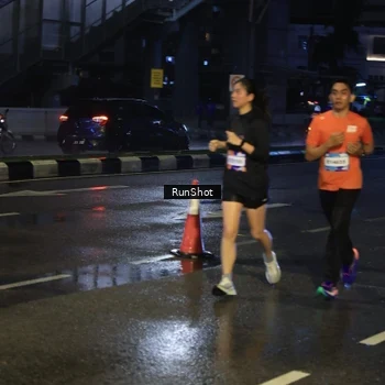 Runner Photo 7885214