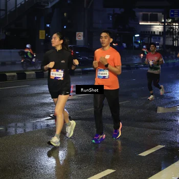 Runner Photo 7885219